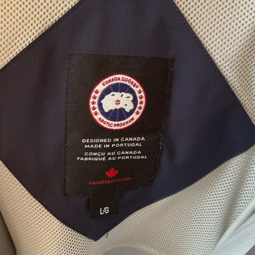 Canada Goose WOMEN Jacket Navy L - Picture 3 of 9